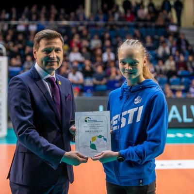 Noore võrkpalluri stipendium